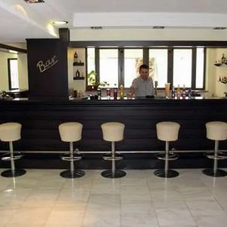 Elinotel Polis 3* Hanioti