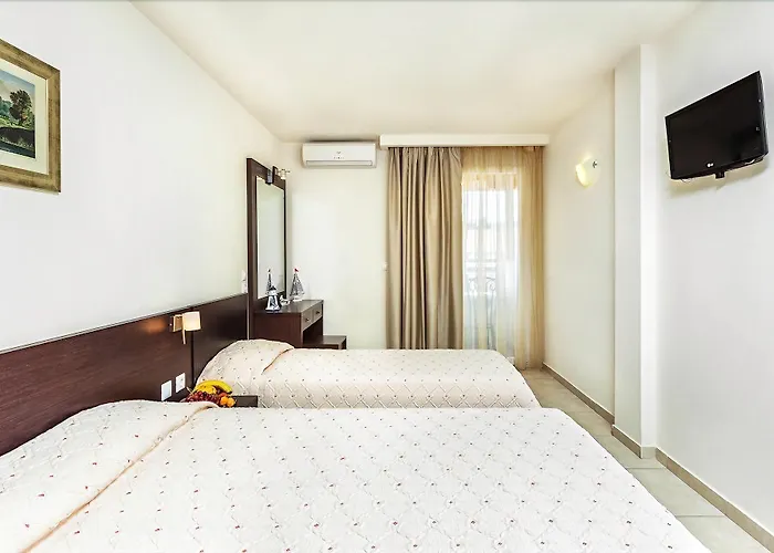 ホテル Elinotel Polis 3*