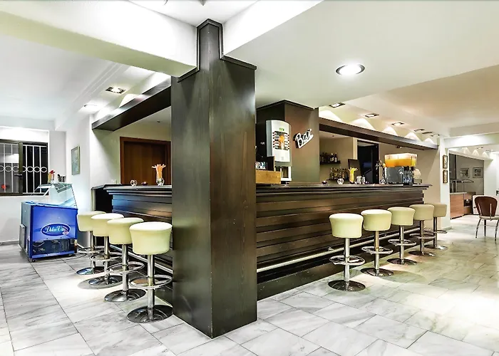 Elinotel Polis ハニオティス