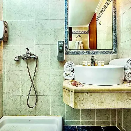 Elinotel Polis Hotel