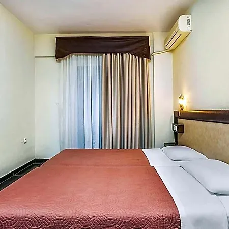 Hotel Elinotel Polis 3*
