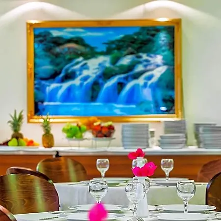 Elinotel Polis