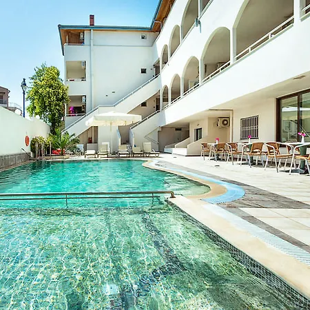 Hotel Elinotel Polis