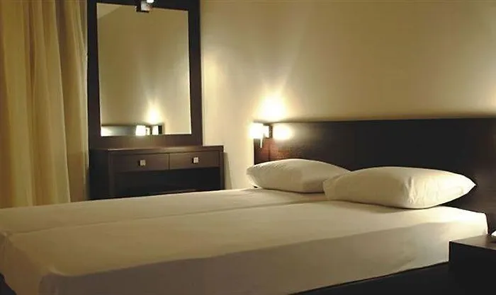 Отель Elinotel Polis