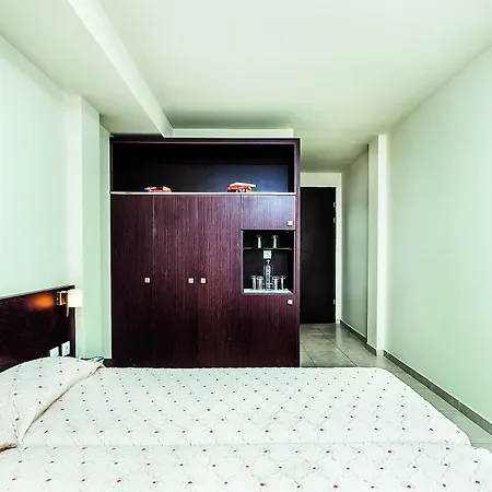 Elinotel Polis Hotel
