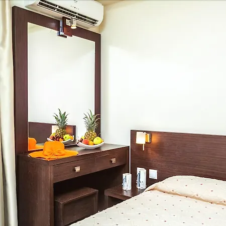 Elinotel Polis فندق هانيوتي