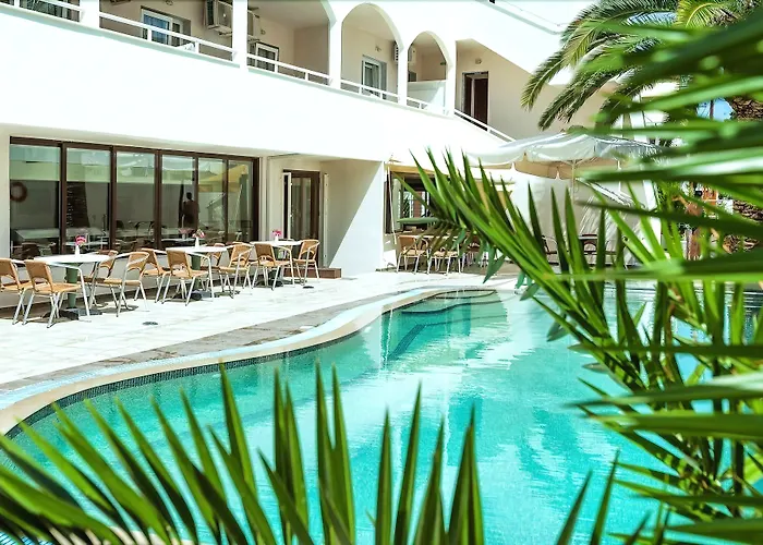 Hotel Elinotel Polis