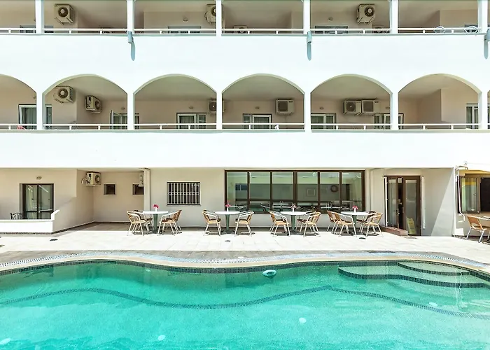 Hotel Elinotel Polis